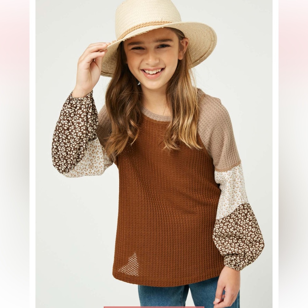 Hayden Girls | Mixed Media Waffle Knit Boho Balloon Sleeve Top | Brown | L 🕗